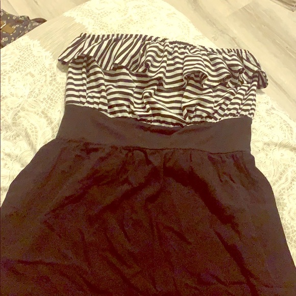 Striped black and white dress - Picture 1 of 5